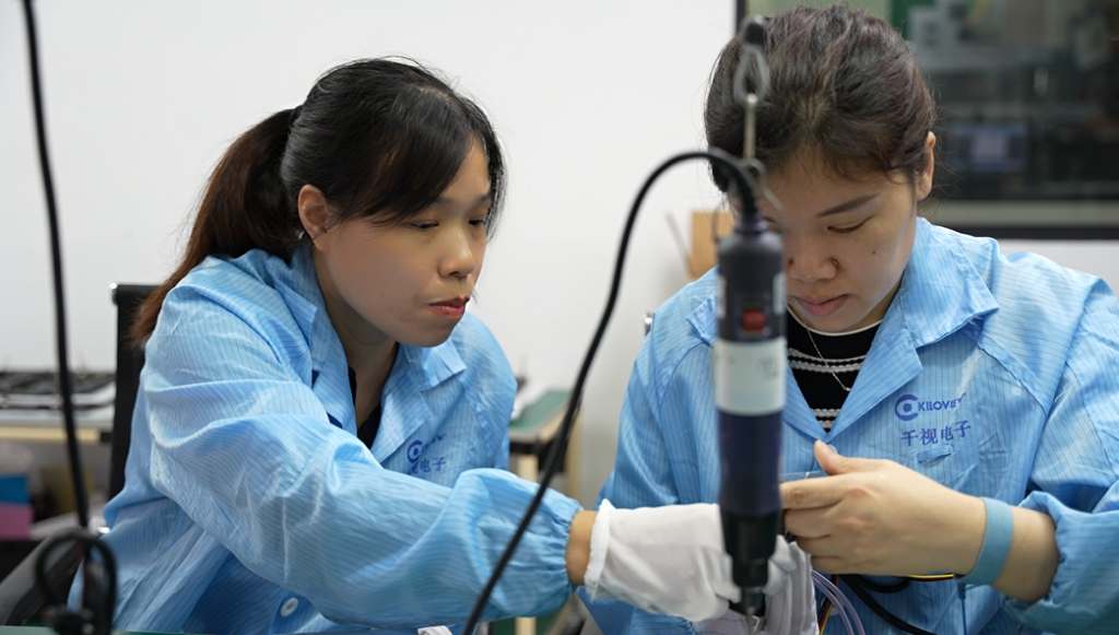 千视敬业之星 | 揭秘生产部门的潜藏天才,生产瑰宝—成水平缩略图