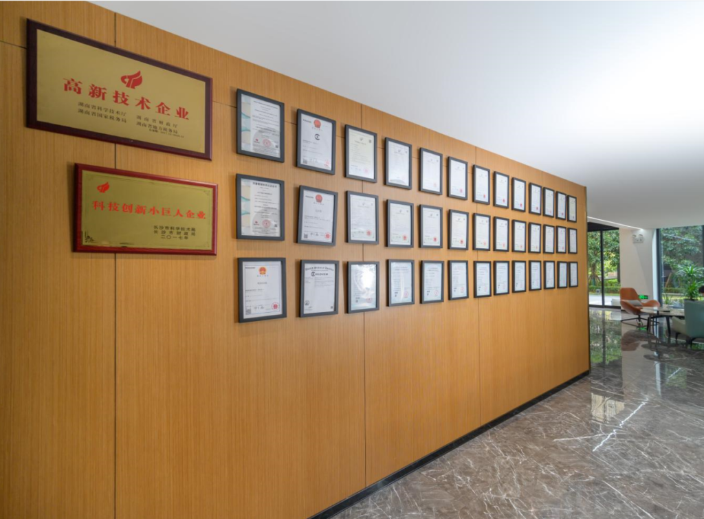 千视电子受邀参加长沙电视台新闻采访,助力构建”全球研发中心城市”缩略图